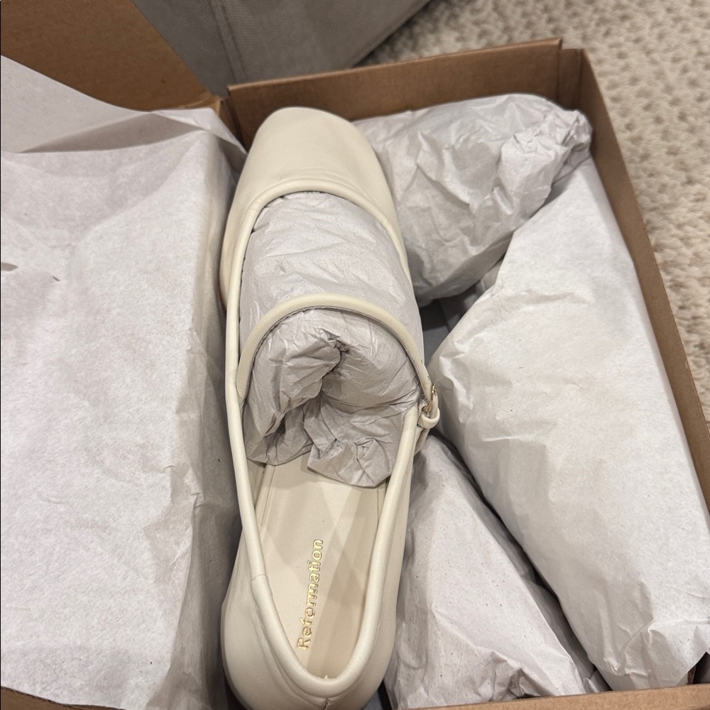 Reformation Charlie Ballet Flat - Picture 8 of 12